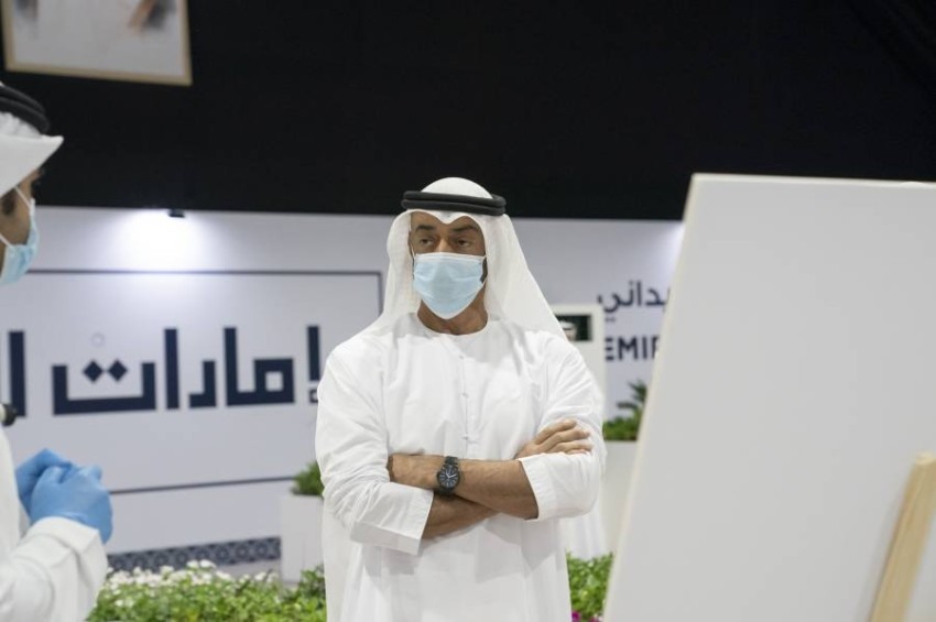 سمو الشيخ محمد بن زايد يزور مستشفى الإمارات الميداني
