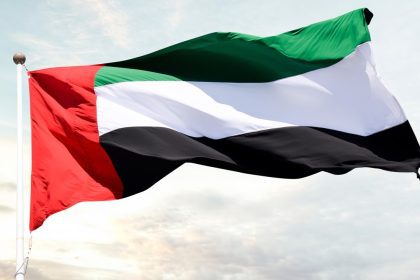 إمام مسجد في قطاع غزة يتغنى بالإمارات لهذا السبب "فيديو"