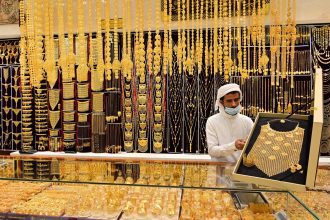 أسعار الذهب في الإمارات اليوم: استقرار نسبي وفرص استثمارية حقيقة