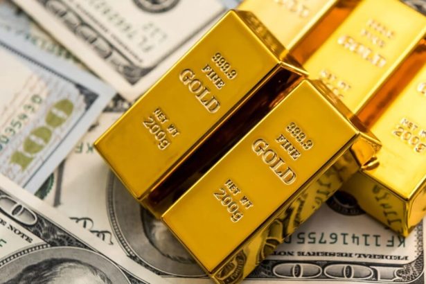 إلى أين يتجه سعر الذهب في 2025 وسط تصريحات ترامب بالاتفاق مع الصين؟